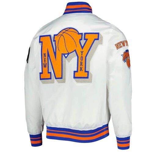 2x Finals Champions Mash Up Capsule New York Knicks White Jacket - Image 2