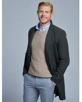 Nantucket Noel Trevor Donovan Grey Coat