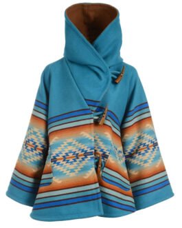 Kelly Reilly Yellowstone Season 03 Duffle Poncho
