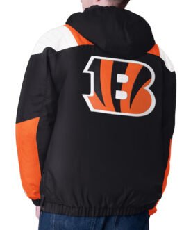 Black Cincinnati Bengals Charger Half-Zip Pullover Jacket