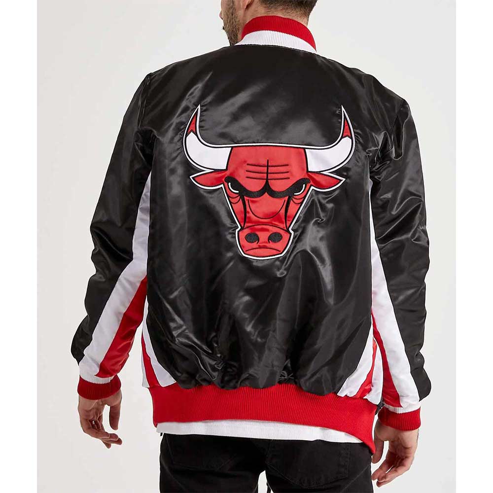 Chicago Bulls Varsity Black Satin Jacket - Image 2