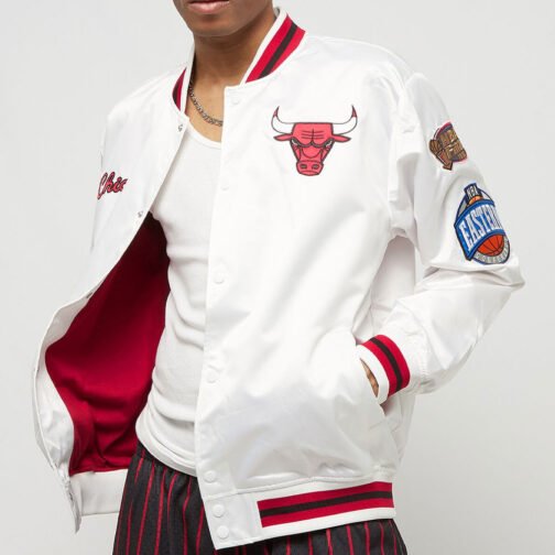 Chicago Bulls City Collection White Varsity Satin Jacket - Image 3