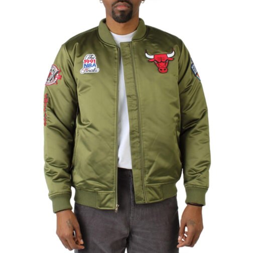 Chicago Bulls Flight Green Satin Jacket - Image 3