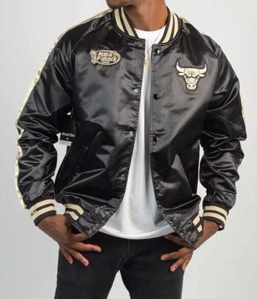 Chicago Bulls 1998 Bomber Jacket - Image 8