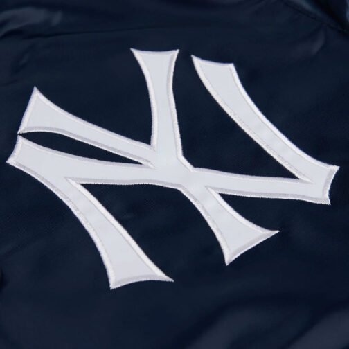 Classic NY Yankees Jacket - Image 3