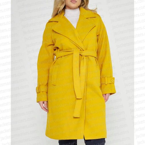 Demi Moore The Substance Coat - Image 4