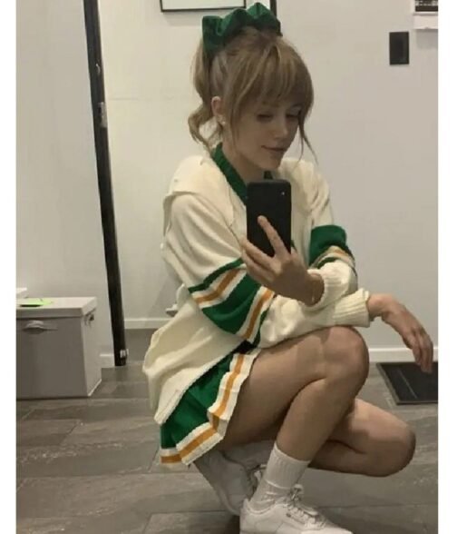 Grace Van Dien Stranger Things S04 White Hoodie - Image 18