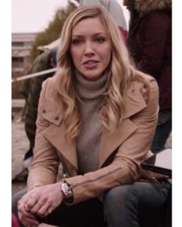 Arrow S04 Katie Cassidy Beige Leather Jacket