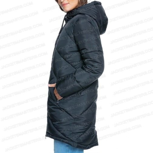 Zyra Gorecki La Brea Season 2 Puffer Blue Coat - Image 4