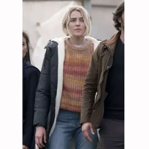Zyra Gorecki La Brea Season 2 Puffer Blue Coat - Image 9