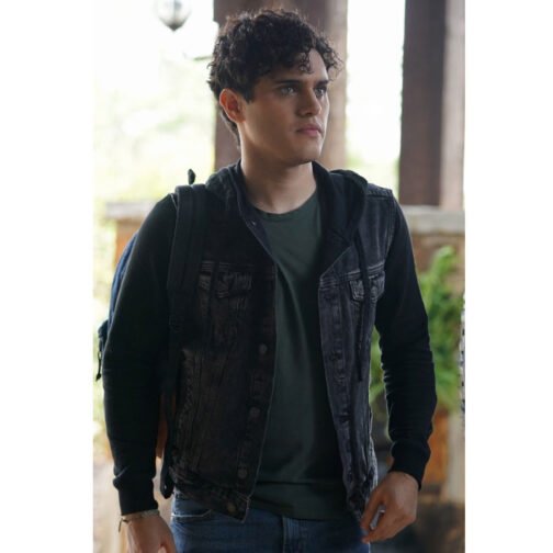 Legacies Landon Kirby Hooded Vest - Image 7