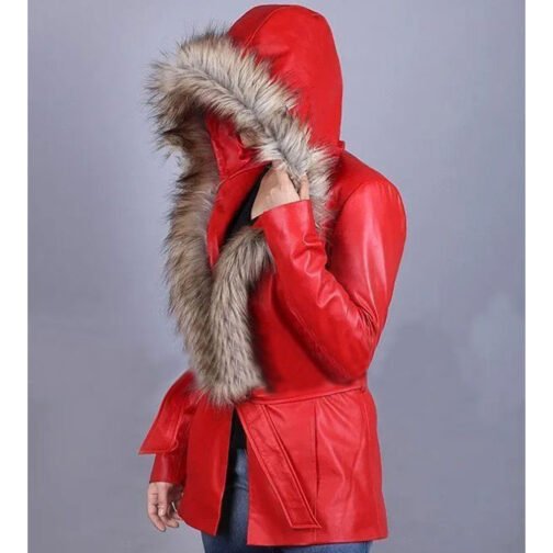 The Christmas Chronicles Goldie Hawn Red Jacket - Image 5