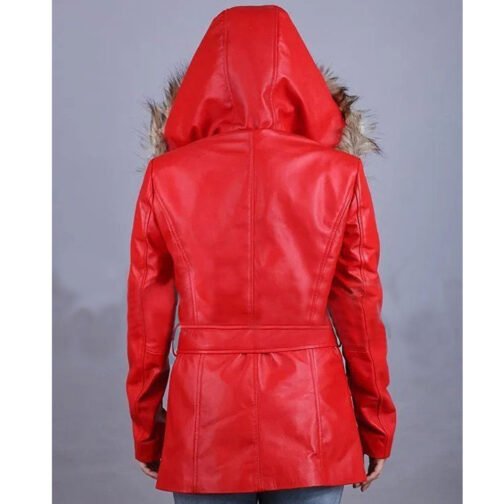 The Christmas Chronicles Goldie Hawn Red Jacket - Image 3