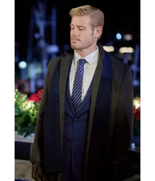 Nantucket Noel Trevor Donovan Grey Coat - Image 4