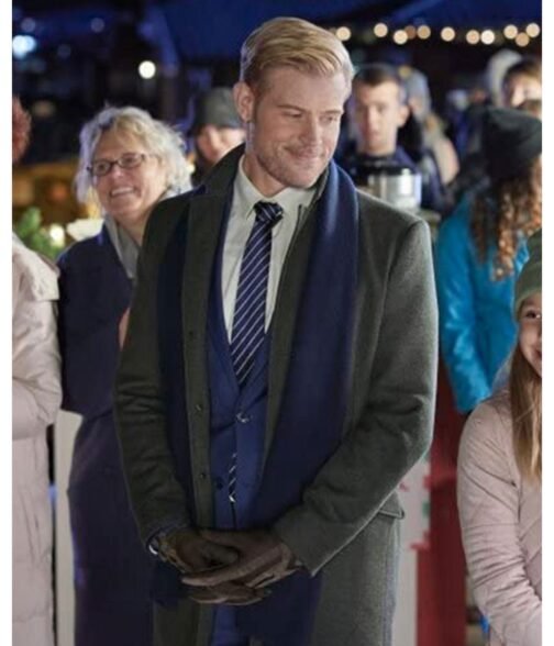 Nantucket Noel Trevor Donovan Grey Coat - Image 3