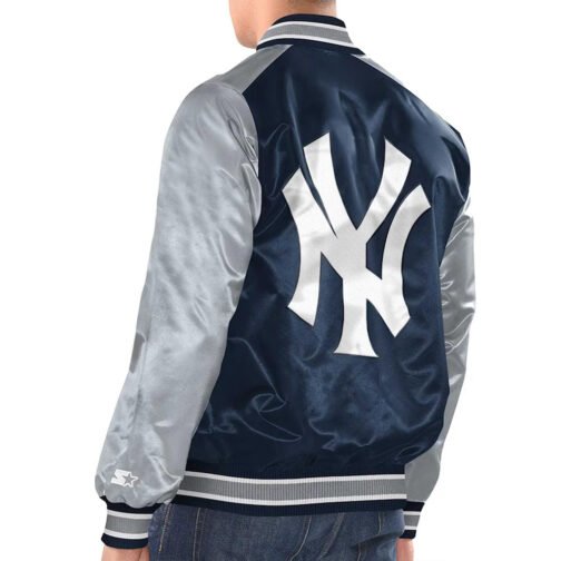 Navy/Silver New York Yankees Renegade Varsity Satin Jacket - Image 2