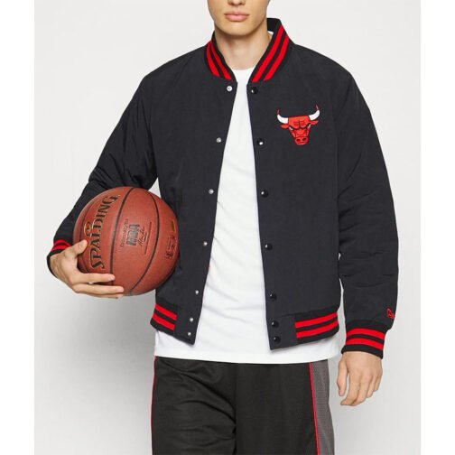 New Era Chicago Bulls Team Logo Nylon Jacket - Image 4