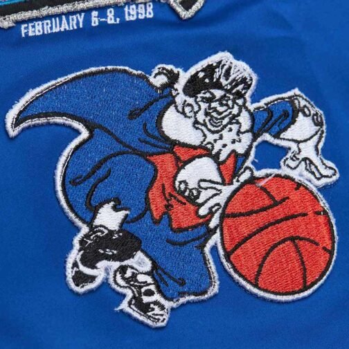 New York Knicks Vintage Logo Royal Lightweight Satin Jacket - Image 3