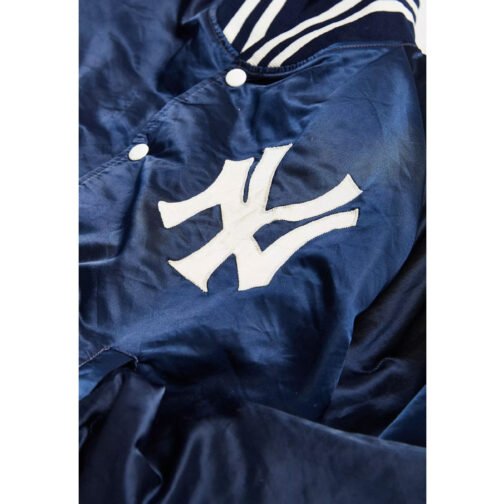 90s New York Yankees Bomber Jacket - Image 17