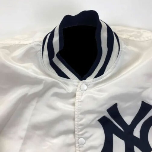 90s New York Yankees Bomber Jacket - Image 9