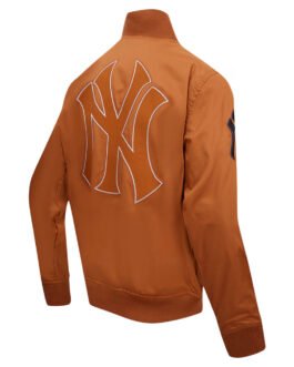 NY Yankees Area Code Paint The City Jacket