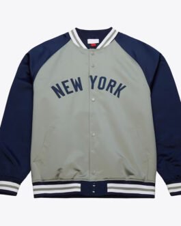 NY Yankees Vintage Logo Double Clutch Lightweight Gray Satin Jacket
