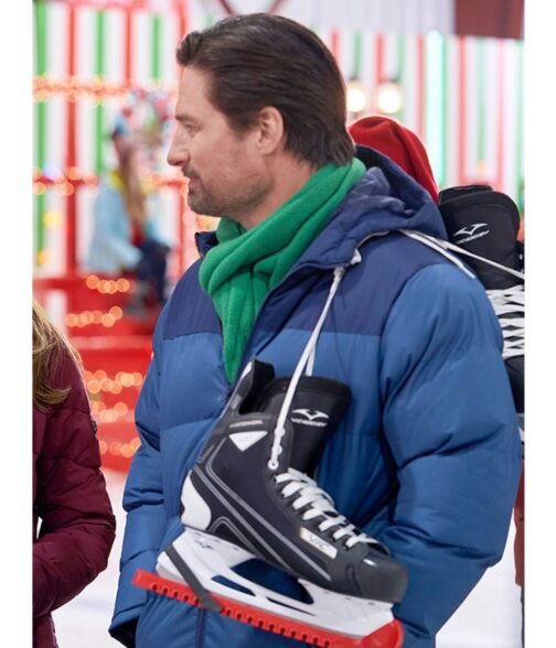 Crashing Through The Snow Warren Christie Puffer Hooded Jacket - Image 4