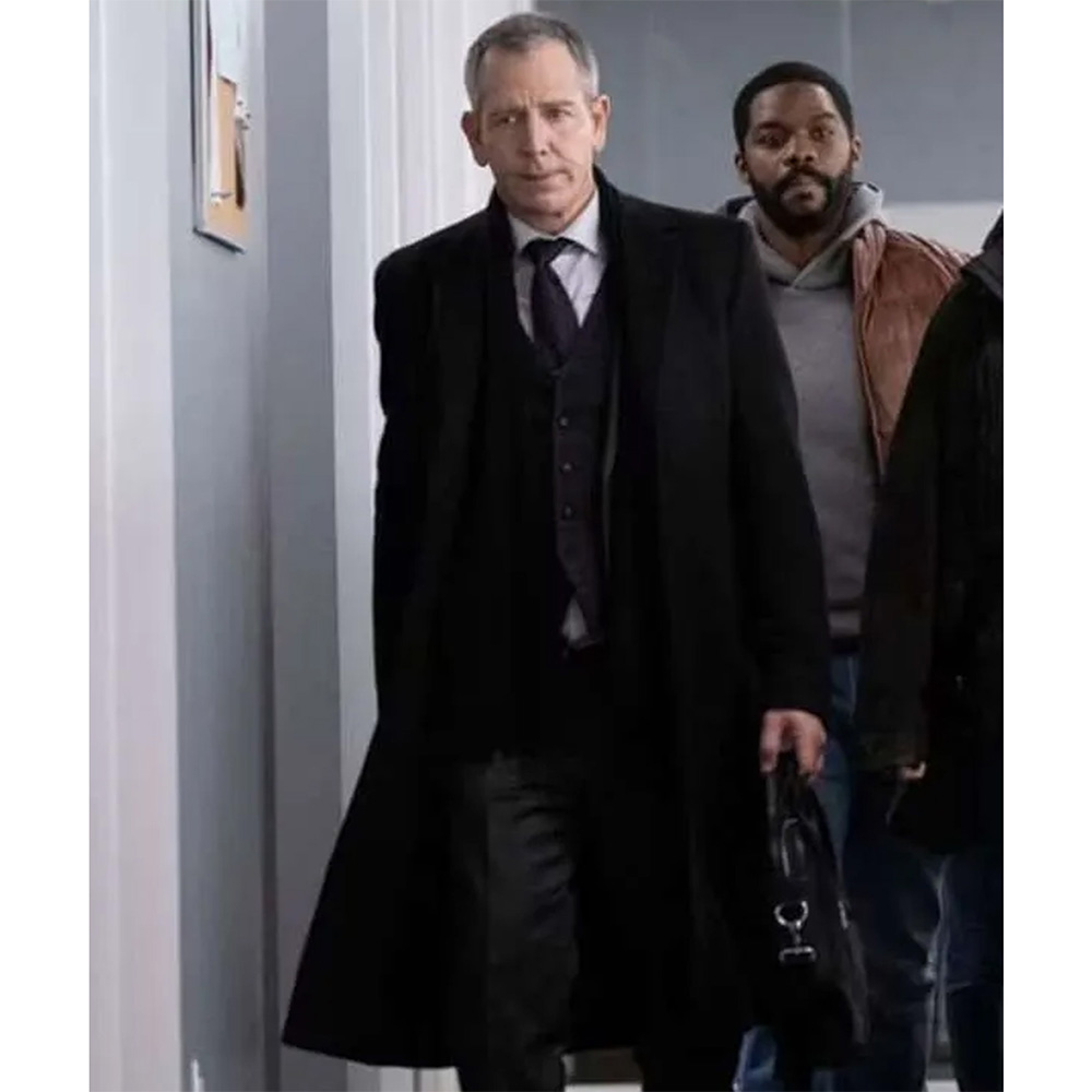To Catch a Killer Ben Mendelsohn Coat - Image 2
