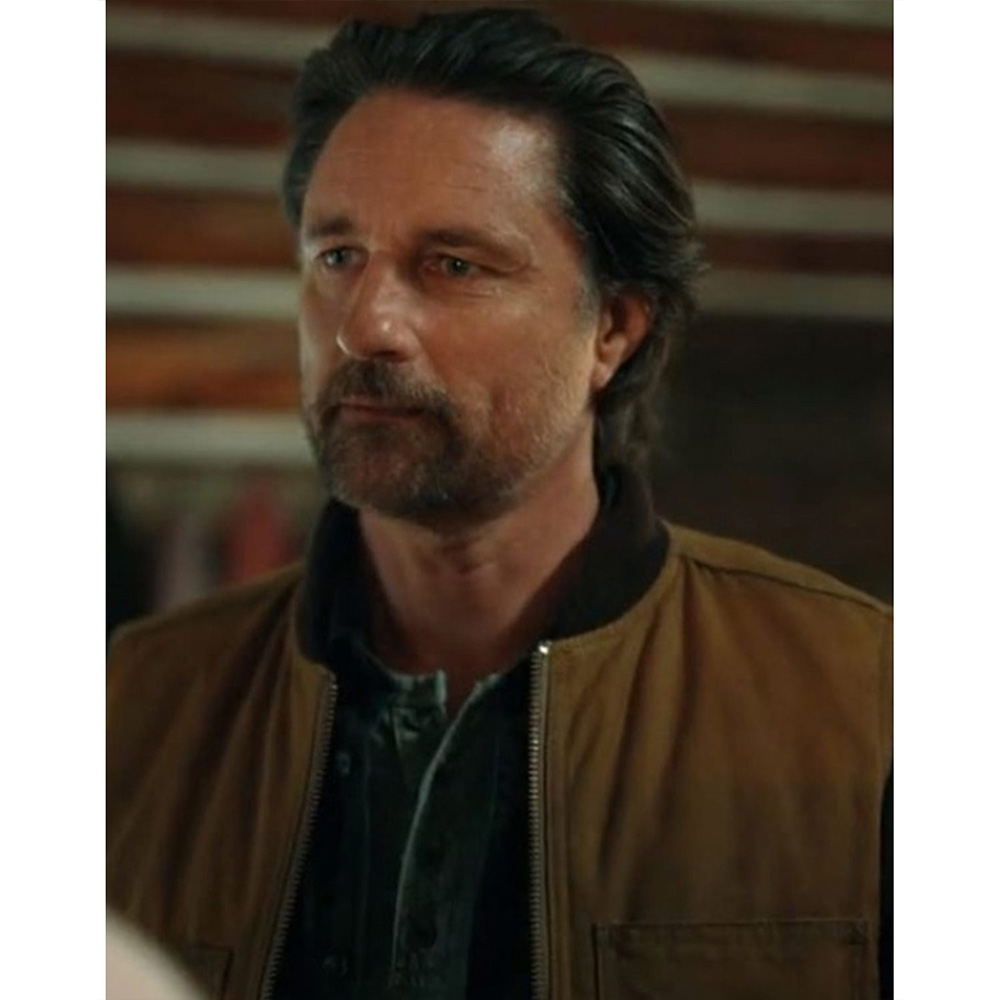 Virgin River Season 5 Martin Henderson Vest - Image 4