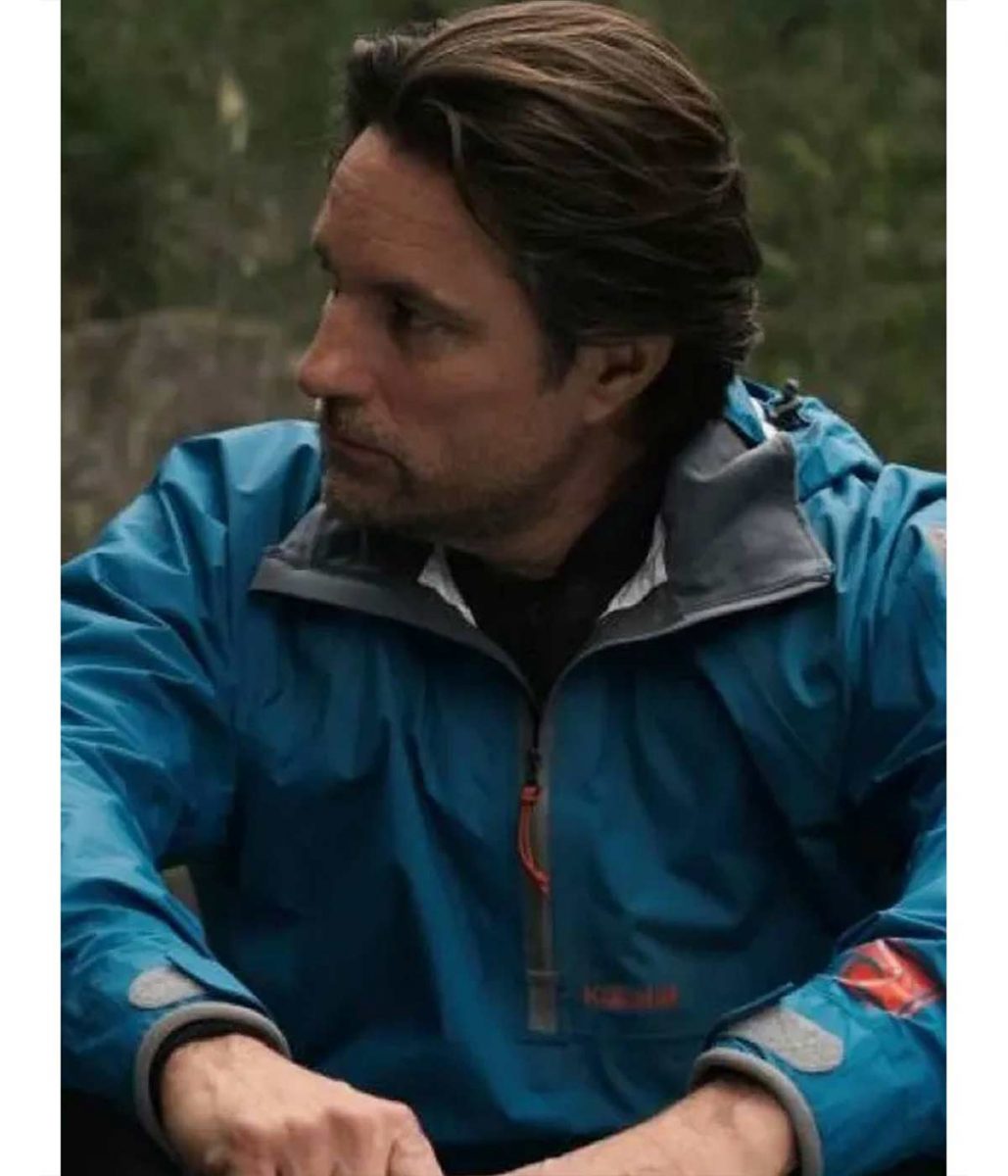 Virgin River Season 4 Martin Henderson Blue Hooded Jacket - Image 4