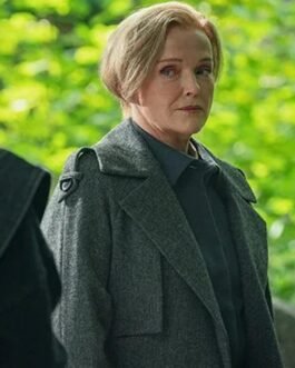 Fate The Winx Saga S02 Miranda Richardson Gray Coat