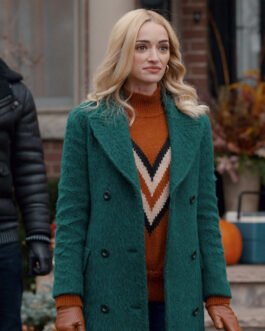 Ginny & Georgia Brianne Howey Green Coat