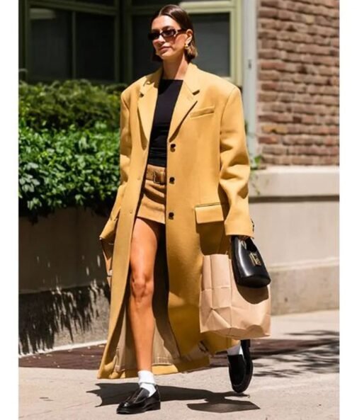 Hailey Bieber Brown Wool Coat - Image 4