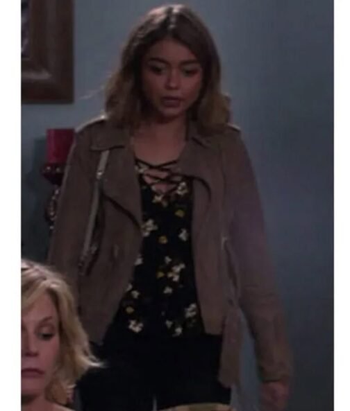 Modern Family S08 Sarah Hyland Leather Jacket - Image 7