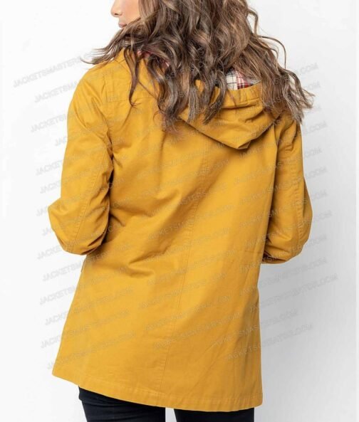 The Lost King Sally Hawkins Yellow Cotton Jacket - Image 3