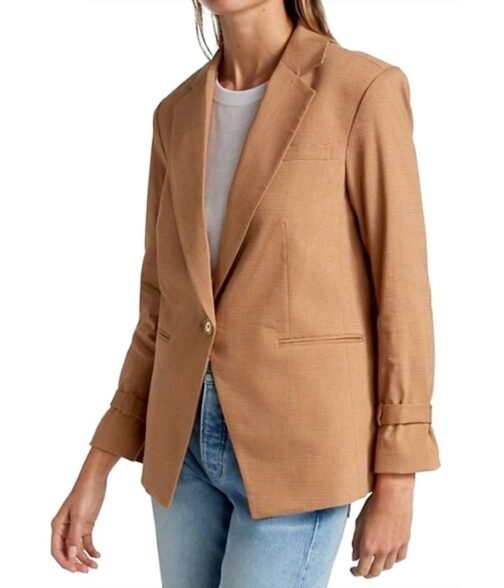 Zibby Allen Virgin River Season 4 Blazer - Image 4