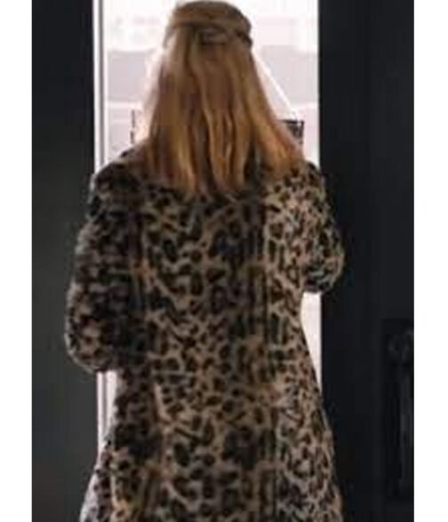 Yellowstone Kelly Reilly Cheetah Print Coat - Image 9