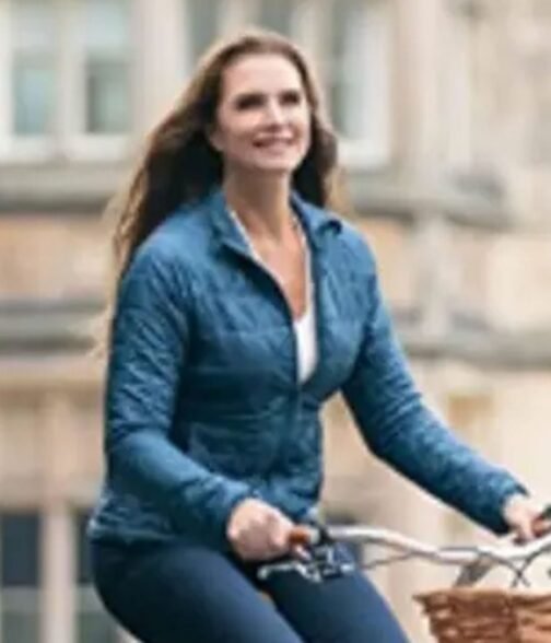 A Castle for Christmas Brooke Shields Diamond Quilted Jacket - Image 5