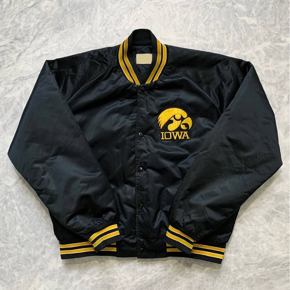 90’s Iowa Hawkeyes Spellout Jacket - Image 2