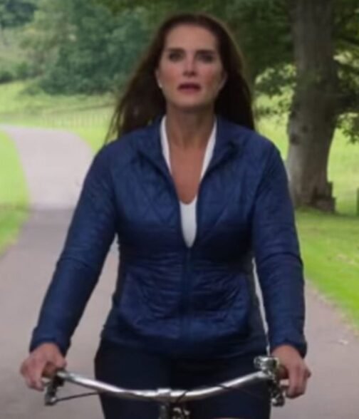 A Castle for Christmas Brooke Shields Diamond Quilted Jacket - Image 7