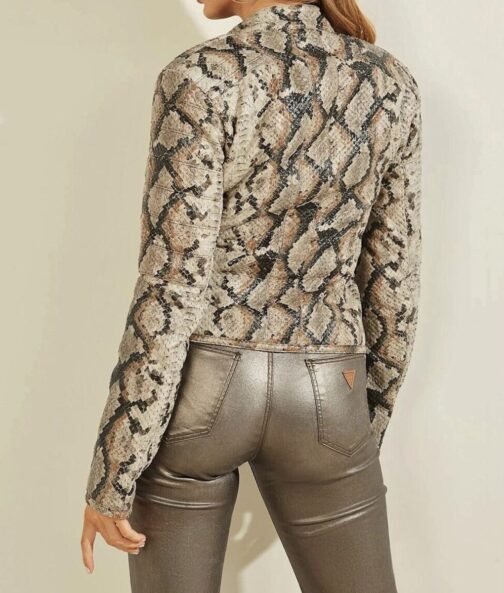 Average Joe Cynthia Kaye Mcwilliams Leather Jacket - Image 4