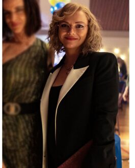 Yellowjackets Samantha Hanratty Black Blazer